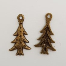 Gran träd charm N°01