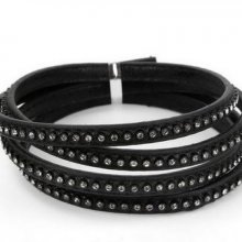 Läder 06 mm svart inläggningar med strass 1 meter