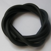 1 meter Pvc-hålig sladd 3 mm svart