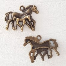 Häst charm N°04