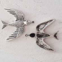 Svalan charm N°01-36 x 36 mm.