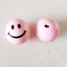 Träpärlhuvud karaktär N°06 Rosa
