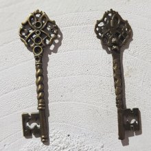 Nyckel charm N°03 brons