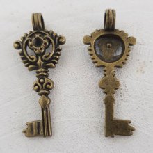 Nyckel charm N°11 brons