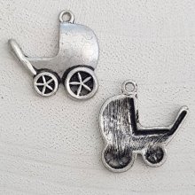Barnets charm N°69 barnvagn