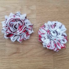 Blomma av fransigt tyg nr 51