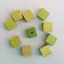 Träpärla Cube / Square 10 mm Grön