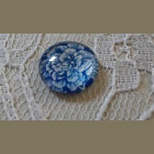 glas cabochon rund 12mm blå blomma 019 
