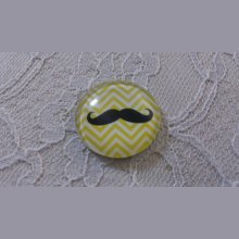 glas cabochon rund 25mm mustasch 033 