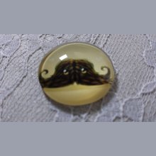 glas cabochon rund 25mm mustasch 032 