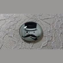 glas cabochon rund 25mm mustasch 017 