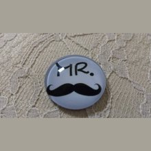 glas cabochon rund 25mm mustasch 004 