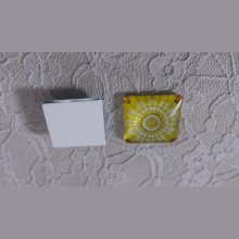 glas fyrkantig cabochon 25mm 020 