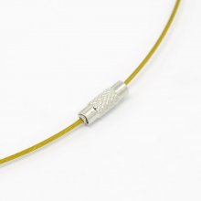 1 halsband styvt guld kabeldragna tråd skruvlås N°01