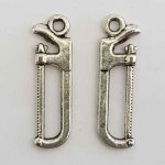 Charm Verktygssåg N°01 Silver