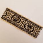 Fancy band N°010 på 22 cm.