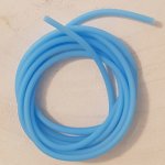 1 meter 2 mm ihåligt PVC-snöre turkos.