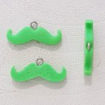Hängande mustasch N°02 Grön