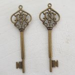 Nyckel charm N°07 brons