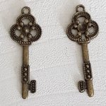 Nyckel charm N°20 brons
