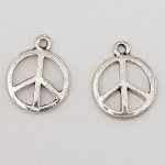 Peace & Love Charm N°03 Silver x 10 stycken