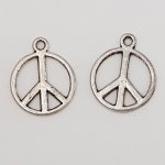 Peace & Love Charm N°04 Silver x 10 stycken