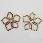 Flower Charm Metal N°024 gammalt guld