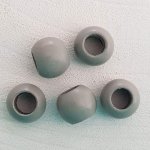5 träpärlor runda 14/11 mm ljusgrå