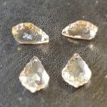 Pendel i facetterat glas N°01-01
