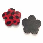 Röd blomma päls fodrad 30x30mm x 1