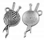 10 Charms hängen ull boll sticknålar silverpläterade