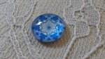glas cabochon rund 12mm blå blomma 031 