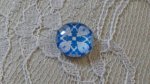 glas cabochon rund 12mm blå blomma 005 