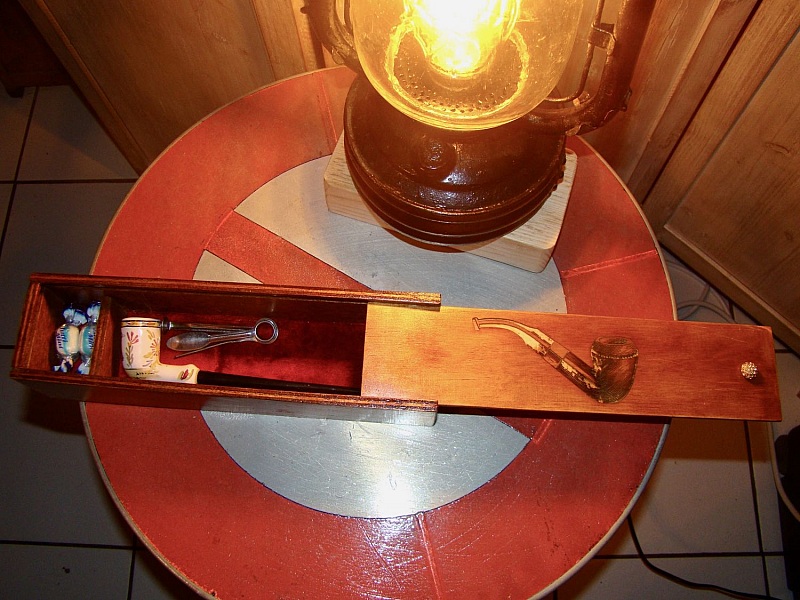 Vintage pipe box med pipa