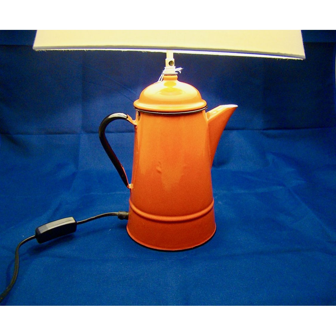 Lamp Cafetière röd, antik, emaljerad plåt