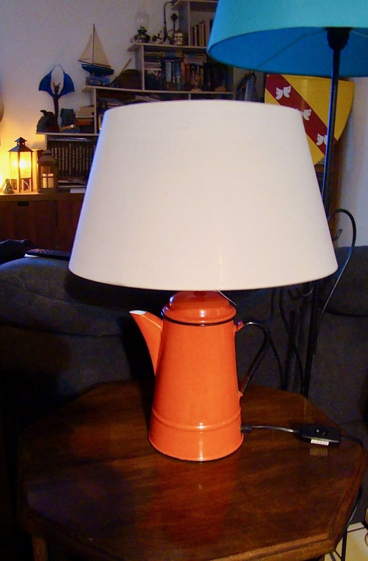 Lamp Cafetière röd, antik, emaljerad plåt