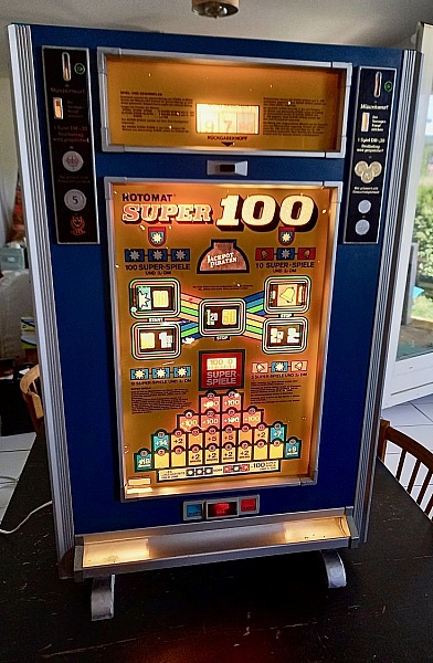 lampe d&eacute;coration casino 