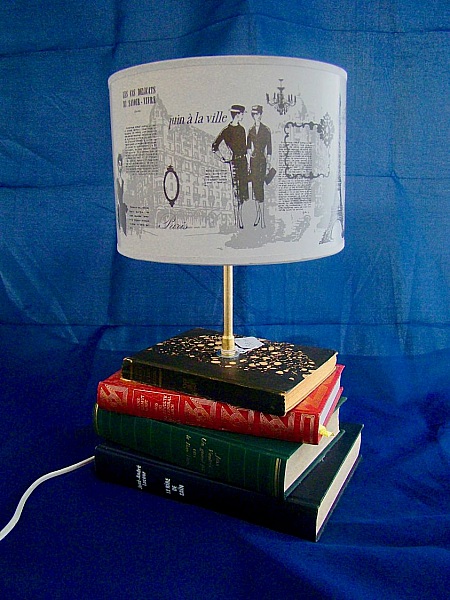 Antik boklampa, Paris's