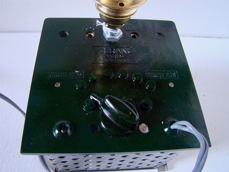 Steampunk retro framtidslampa