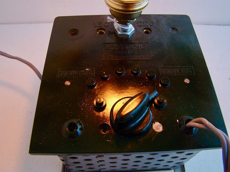 Steampunk retro framtidslampa