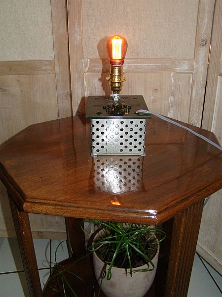 Steampunk retro framtidslampa