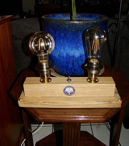 EDISON lampa i steampunk-stil 