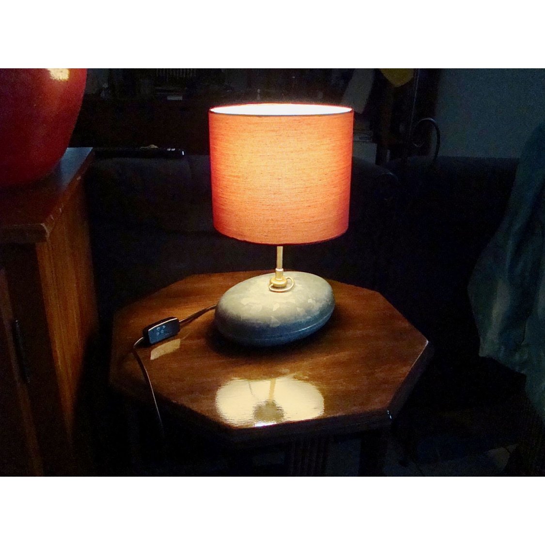 Upcycling av en liten lampa med varmvattenflaska