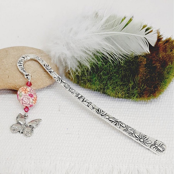 bokm&auml;rke silver h&auml;nge fj&auml;ril och p&auml;rla mycket original linsformad med blomma design