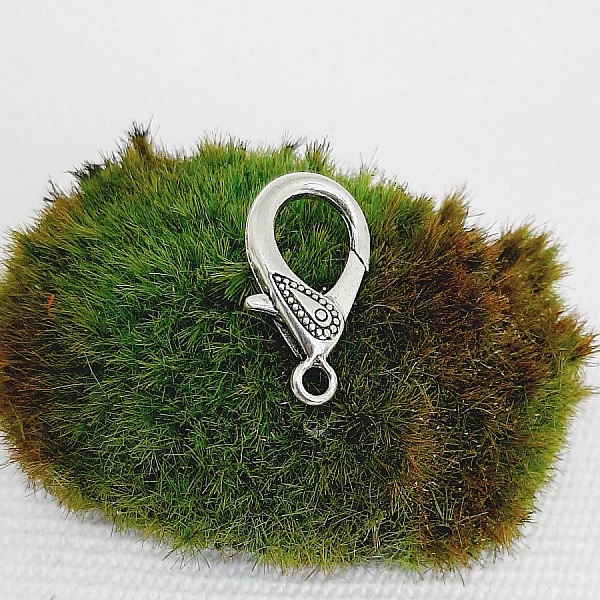 silver nyckelring duo ugglor och vacker bl&aring; p&auml;rla gr&ouml;n anka