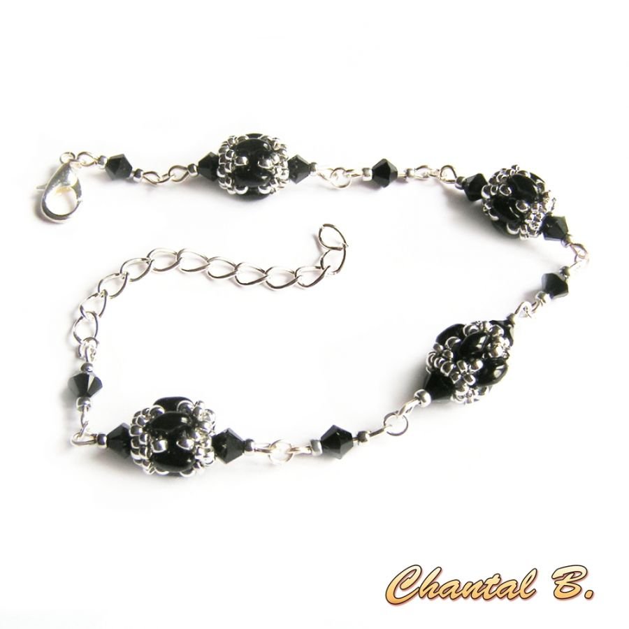 swarovski crystal armband med vit pärla och silver vävda glaspärlor