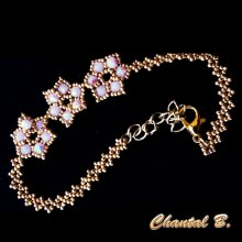 armband för brud med rosa vävda pärlor och guld