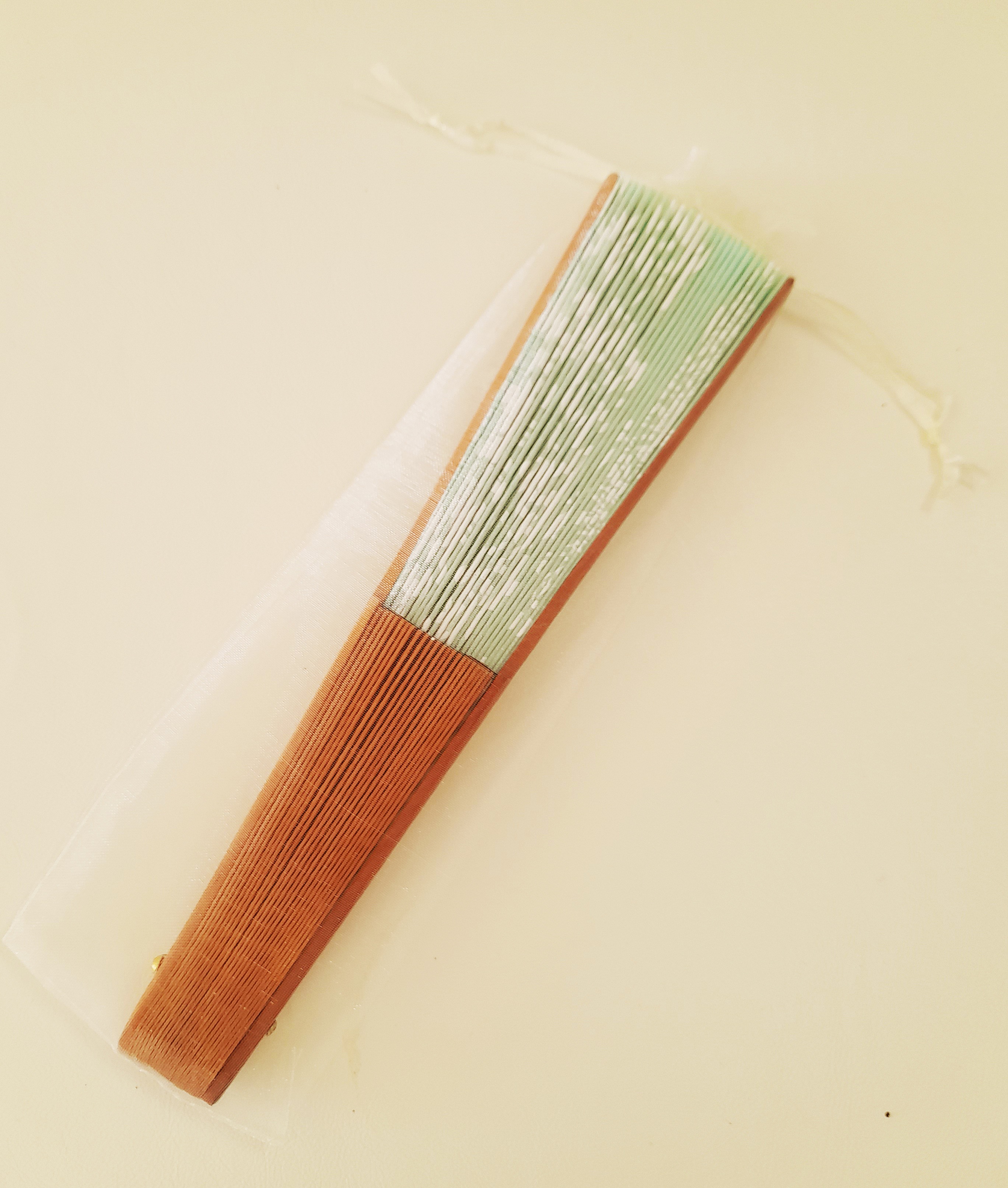 Eventail en coton peint &aacute; la main " Moorea"