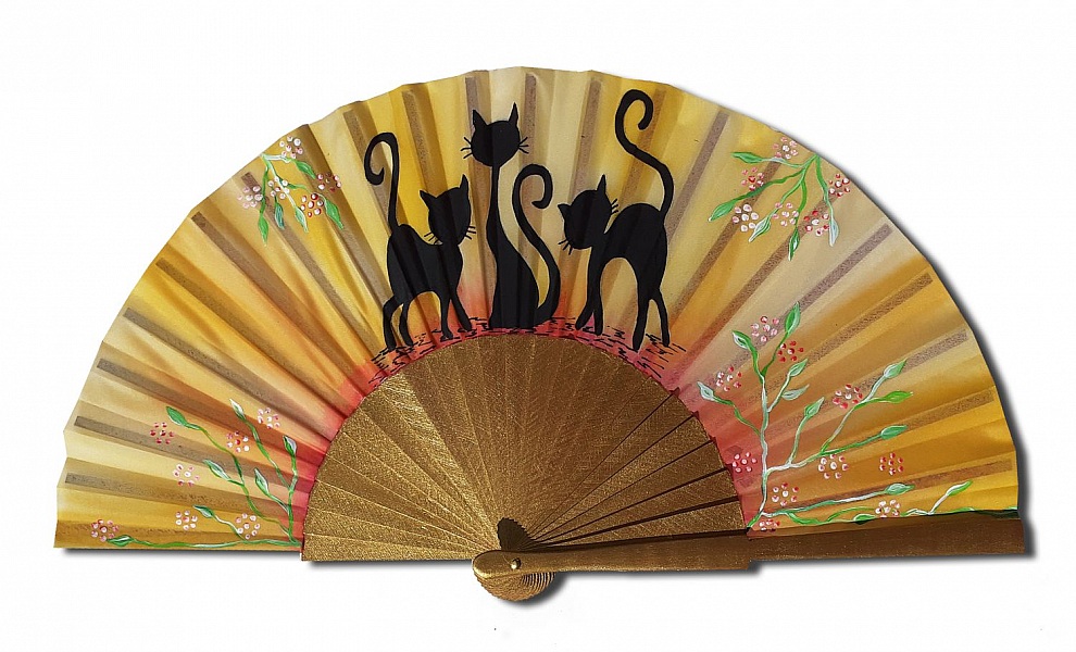 Éventail en soie peint à la main avec motifs chats.
