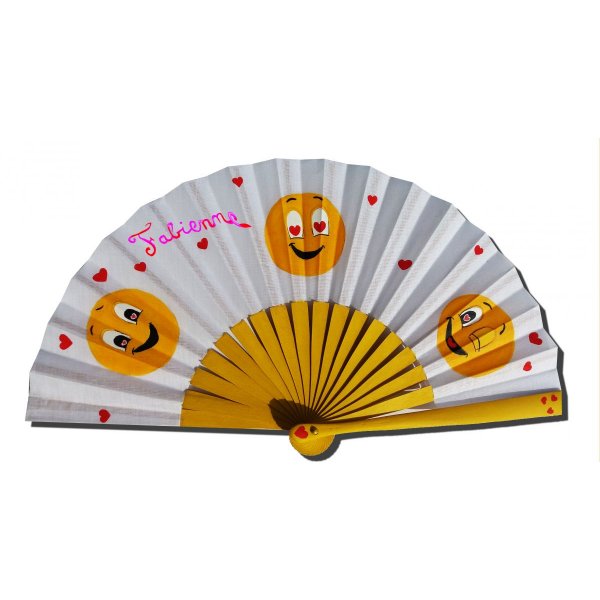 Min första handritade och målade bomullsfläkt "Emoji".